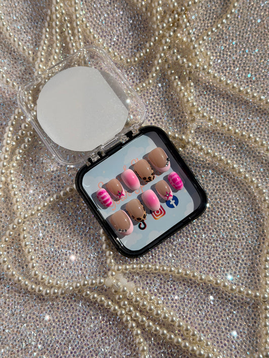 Pretty in Pink Leopard